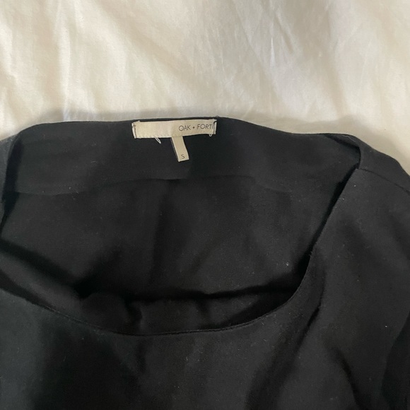 Oak and Fort Classic sleeveless black dress - Picture 3 of 4